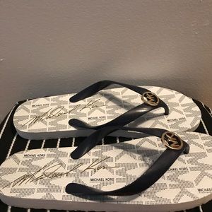 Michael Kors slippers